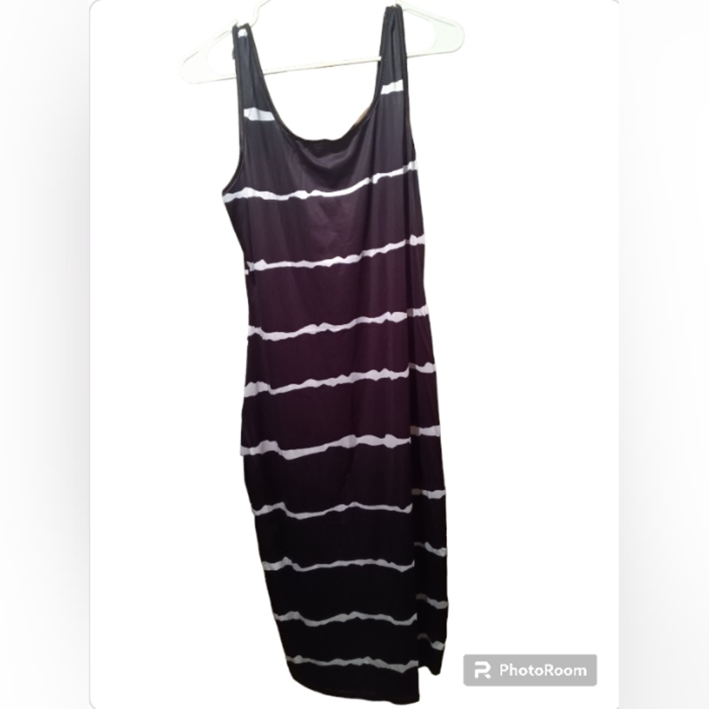Black & White Striped Tank Top midi Dress NWOT - Picture 2 of 2
